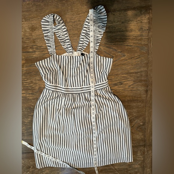 Madewell flutter strap grey white stripe sun dress cotton viscose 4 Small flounc - Picture 9 of 15